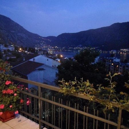 Apartment Aki Kotor Chambre photo